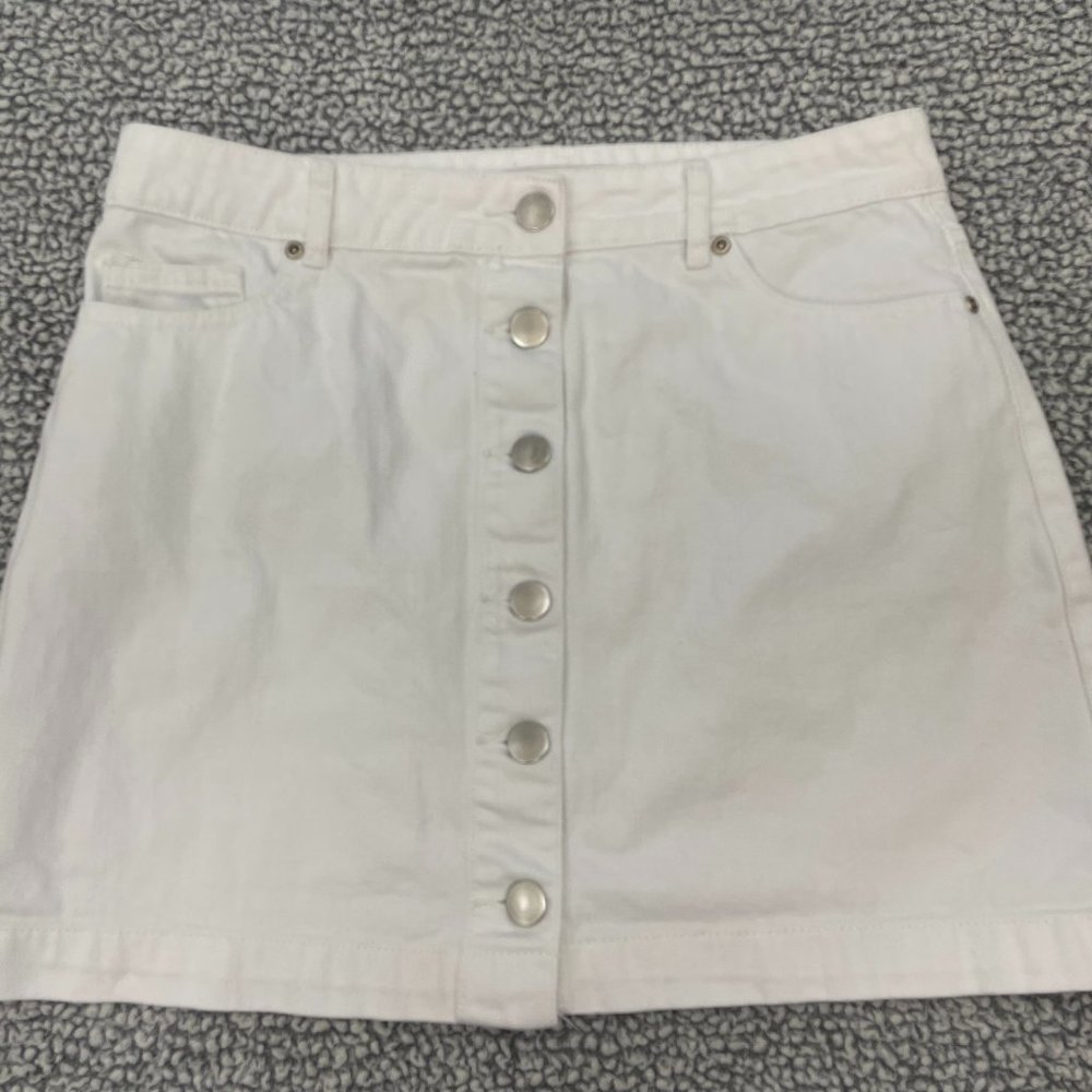 FOREVER 21 WHITE DENIM SKIRT - Picture 1 of 4